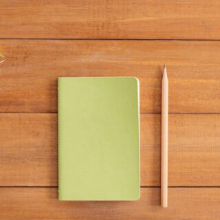 découvrez notre nouvelle série captivante qui vous plongera dans des histoires palpitantes et des personnages inoubliables. suivez les aventures et les rebondissements d'une intrigue originale qui saura vous tenir en haleine. ne manquez pas ces épisodes désormais disponibles!