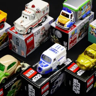 découvrez l'univers épique de star wars, une saga intergalactique mêlant aventures, émotions et batailles épiques. plongez dans l'histoire des jedi, des sith et des galaxies lointaines, et explorez les films, séries, jeux et millions de fans qui ont fait de star wars un phénomène culturel incontournable.