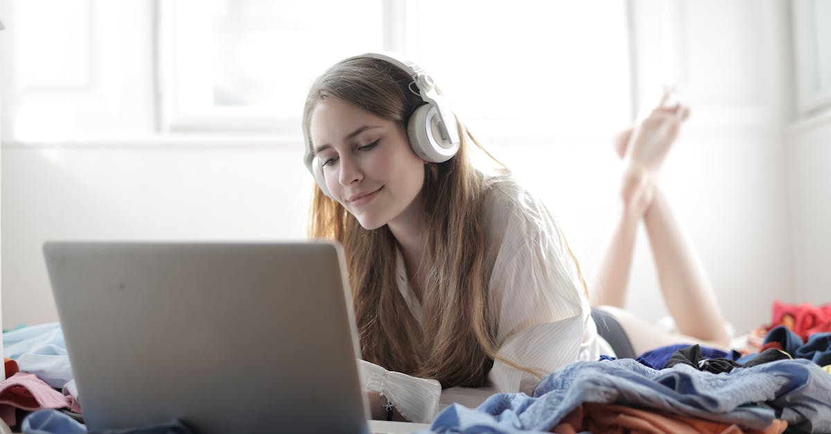 découvrez un monde infini de divertissement avec netflix, la plateforme de streaming qui vous offre des films, des séries et des documentaires à la demande. profitez d'un large choix de contenus, y compris des productions originales et des classiques incontournables, le tout depuis le confort de votre domicile.