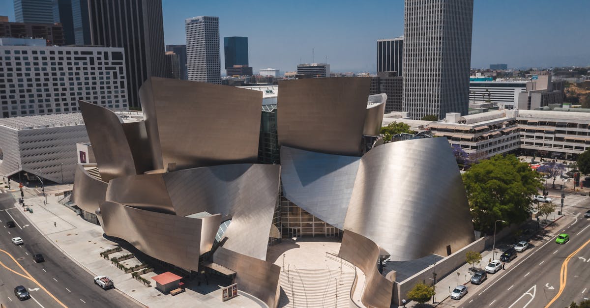 découvrez disney+, la plateforme de streaming incontournable qui vous offre un accès illimité à des milliers de films, séries et documentaires emblématiques de disney, pixar, marvel, star wars et national geographic. profitez d'un univers magique à portée de main, avec des nouveautés chaque semaine et des contenus exclusifs.