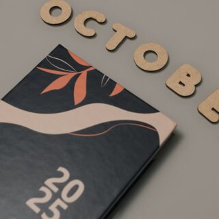 découvrez les films, séries et événements incontournables à ne pas manquer en octobre 2025. ne ratez aucune sortie majeure et profitez des meilleurs choix de divertissement du mois !