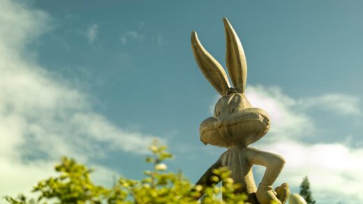 découvrez l'univers de warner bros., un studio incontournable du cinéma et de la télévision, célèbre pour ses films, séries et franchises cultes. explorez son histoire, ses productions emblématiques et ses dernières nouveautés.