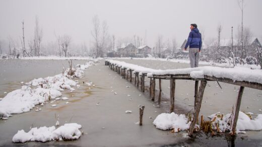 découvrez les nouveautés et sorties incontournables de netflix en décembre 2025, avec une sélection exclusive de films, séries et documentaires à ne pas manquer.