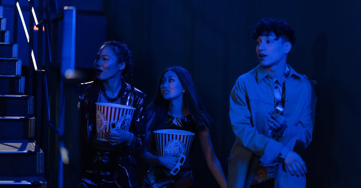 découvrez le top 10 des films incontournables à regarder en 2025, une sélection captivante des meilleures sorties cinématographiques de l'année.