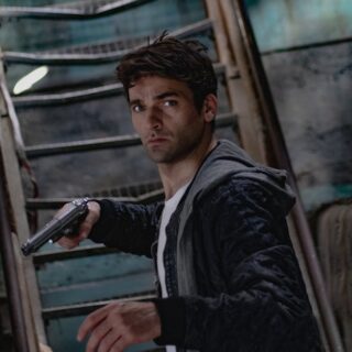 découvrez les actrices principales incontournables des films d'action et thrillers sur netflix, leur talent et leurs rôles captivants.