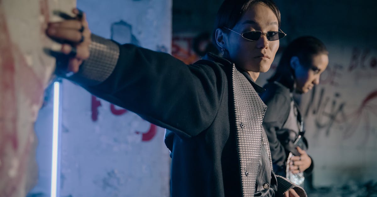 plongez dans un suspense intense avec notre crime thriller captivant, où mystères, enquête et rebondissements vous tiendront en haleine jusqu'à la dernière minute.