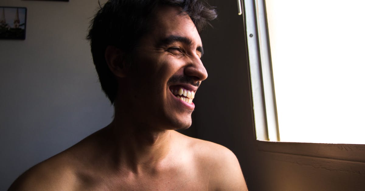 découvrez césar domboy, acteur français talentueux connu pour ses rôles dans le cinéma et la télévision. parcourez sa biographie, sa carrière et ses projets récents.