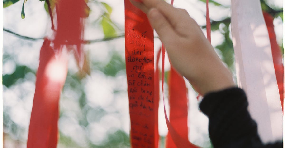 découvrez les dernières volontés d'enrico macias, l'icône de la chanson française, et explorez ses messages personnels et ses projets pour l'avenir.