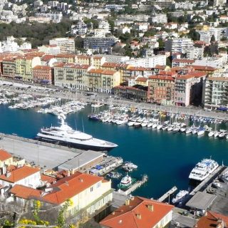 découvrez la french riviera, une destination emblématique alliant plages de rêve, villes glamour et paysages méditerranéens enchanteurs.