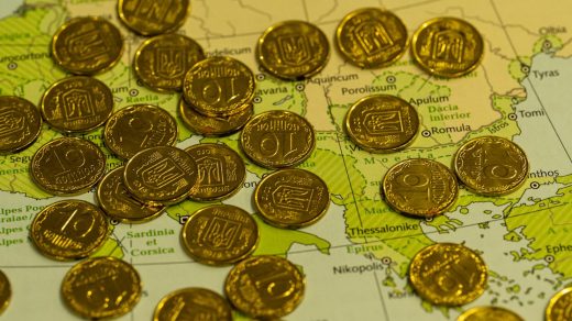 analyse approfondie des enjeux géopolitiques mondiaux, des relations internationales et des stratégies des puissances.