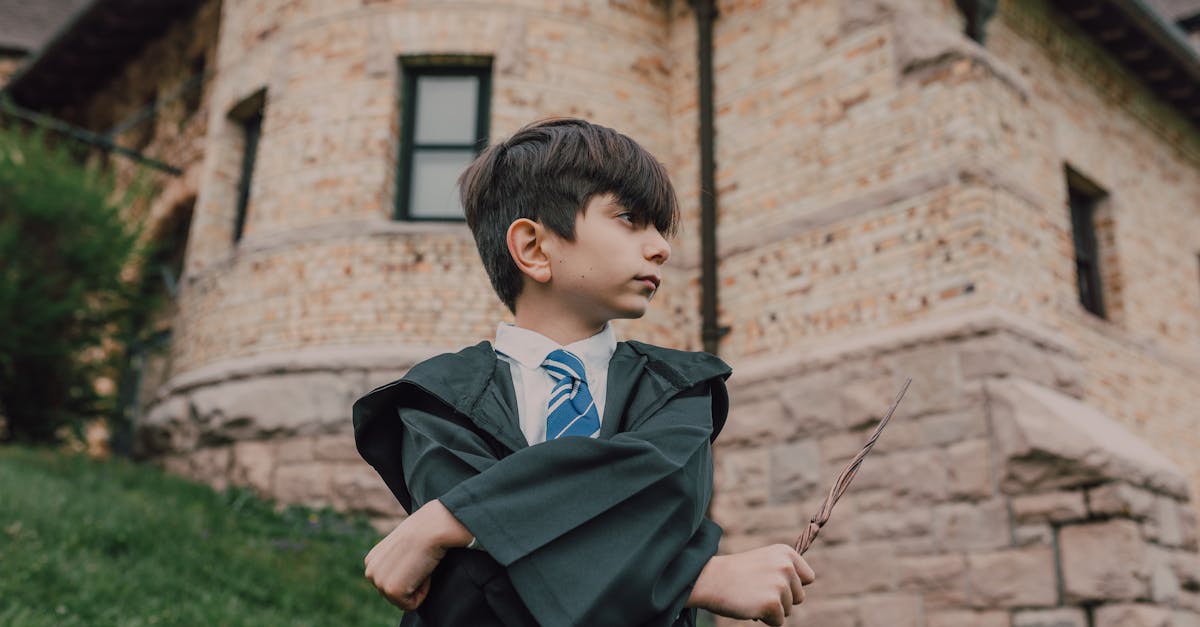 découvrez l'univers magique de harry potter, la célèbre série de livres et films qui suit les aventures du jeune sorcier à poudlard.