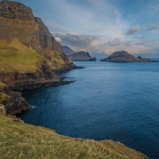 découvrez les k-dramas palpitants qui vous tiendront en haleine épisode après épisode avec des intrigues captivantes et des rebondissements surprenants.