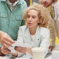 découvrez l'importance de la collaboration pour renforcer les équipes, favoriser l'innovation et atteindre des objectifs communs efficacement.