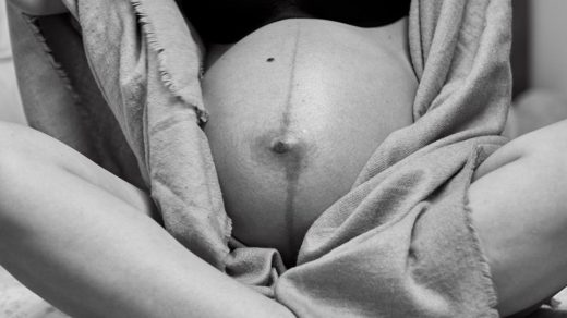 informations complètes et conseils essentiels sur la grossesse, du début à la naissance, pour accompagner les futures mamans au mieux.