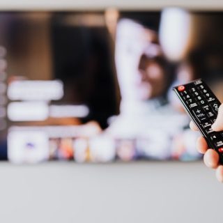 découvrez les dernières audiences télé, analyses des programmes et performances des chaînes en direct.