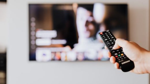 découvrez les dernières audiences télé, analyses des programmes et performances des chaînes en direct.