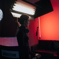 découvrez le rôle essentiel du directeur, responsable de la gestion et de la coordination des projets pour assurer le succès de l'entreprise.