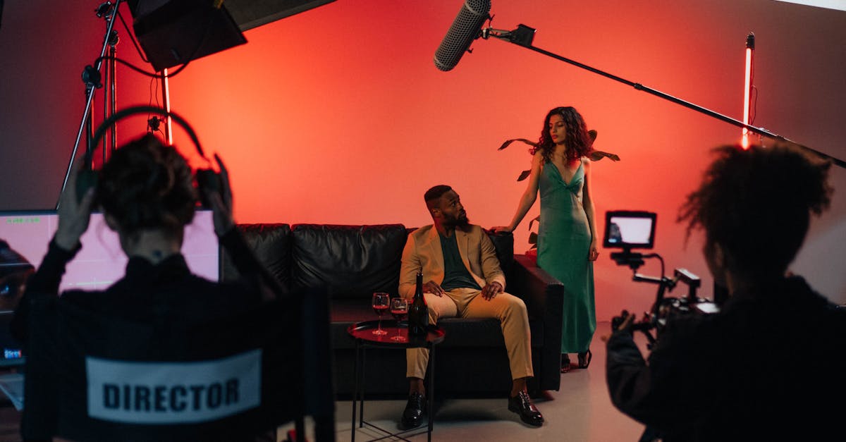 découvrez notre studio de cinéma professionnel, équipé pour produire des films de haute qualité, avec des espaces de tournage modernes et une équipe experte.