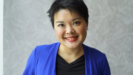 découvrez tout sur kim higelin : sa carrière artistique, ses projets et son actualité. plongez dans l'univers de cette personnalité talentueuse.