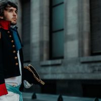 découvrez l'histoire de samuel paty, enseignant français symbole de la liberté d'expression et de la lutte contre l'obscurantisme.