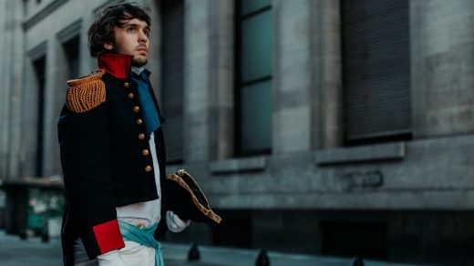 découvrez l'histoire de samuel paty, enseignant français symbole de la liberté d'expression et de la lutte contre l'obscurantisme.