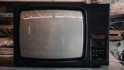 découvrez les temps forts et les moments incontournables de la télévision avec notre sélection des meilleures émissions et séries.