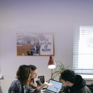 découvrez l'importance de la collaboration pour favoriser l'innovation, renforcer les équipes et atteindre des objectifs communs avec succès.