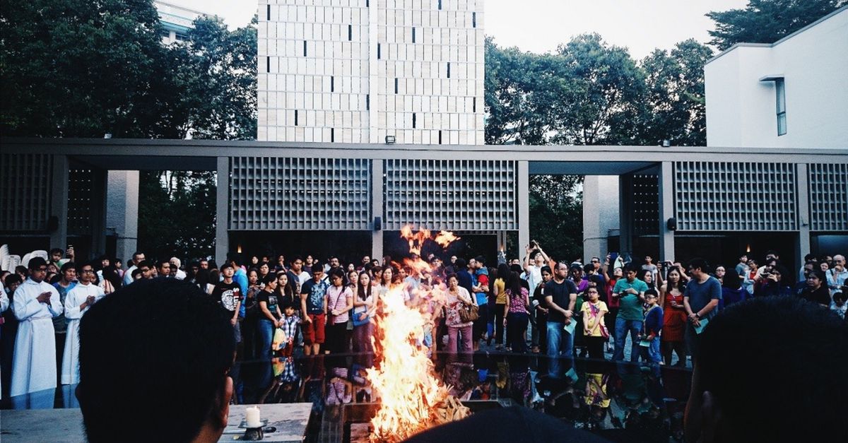 découvrez une soirée culturelle unique alliant art, musique et traditions du monde entier pour une expérience enrichissante et conviviale.