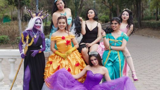 découvrez les séries exclusives et incontournables disponibles sur disney+, des aventures magiques pour toute la famille.