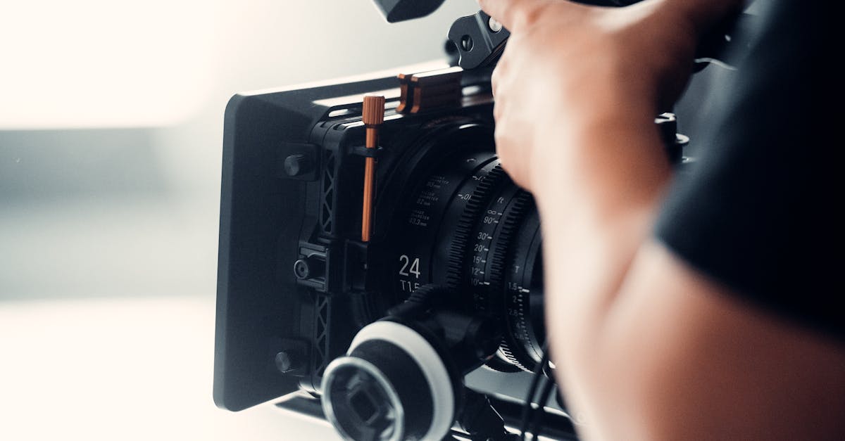 découvrez tout sur le filming : techniques, conseils et astuces pour réussir vos tournages vidéo de manière professionnelle et créative.
