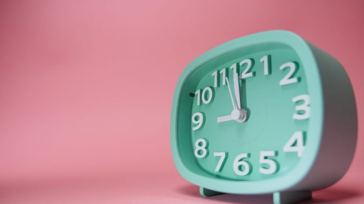 dépêche-toi, demain approche rapidement - prépare-toi à ne pas manquer l'opportunité !