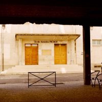 découvrez le madame figaro arles photo prize 2026, un concours prestigieux mettant en lumière les talents émergents de la photographie contemporaine.