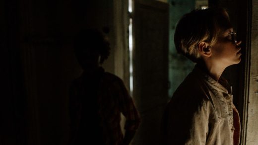 découvrez nos thrillers palpitants qui vous tiendront en haleine jusqu'à la dernière page. suspense, mystère et retournements garantis pour les amateurs de sensations fortes.