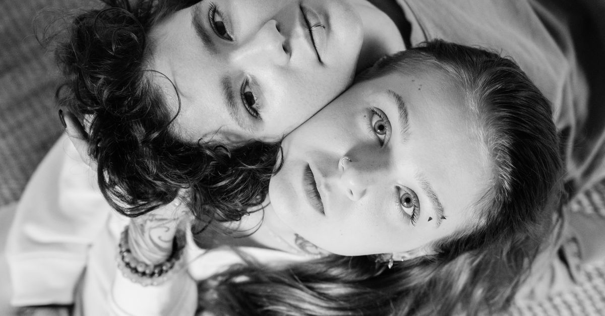 découvrez des informations sur les enfants de charlotte gainsbourg, leur vie privée et la famille de l'actrice et chanteuse française.