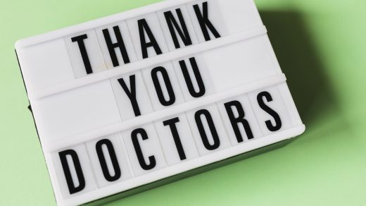 découvrez le pouvoir de la gratitude pour transformer votre vie, améliorer votre bien-être et cultiver des relations positives au quotidien.