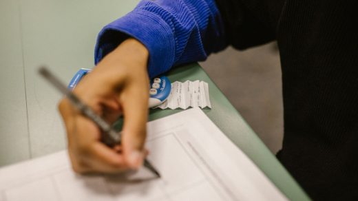 testez vos connaissances avec notre quiz interactif et amusant. défiez vos amis et améliorez votre culture générale en vous amusant !