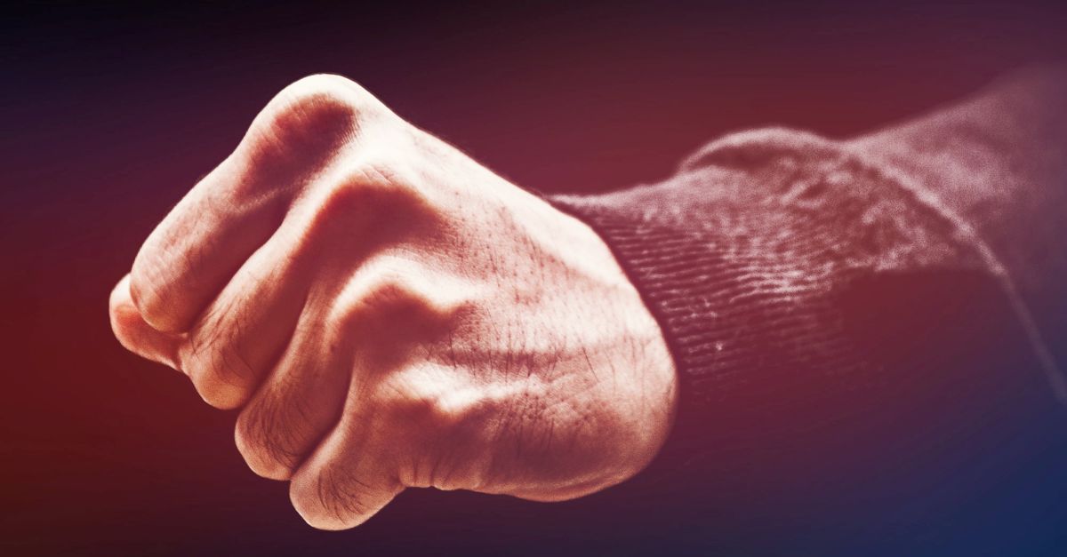 découvrez une analyse approfondie sur la violence, ses causes, ses conséquences et les moyens de prévention pour favoriser une société plus pacifique.