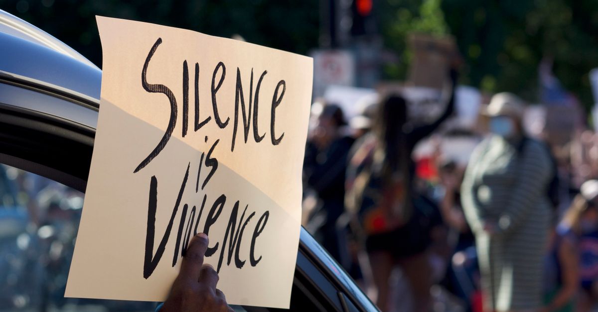 découvrez une analyse approfondie des différentes formes de violence, leurs causes, impacts et solutions pour un avenir plus pacifique.